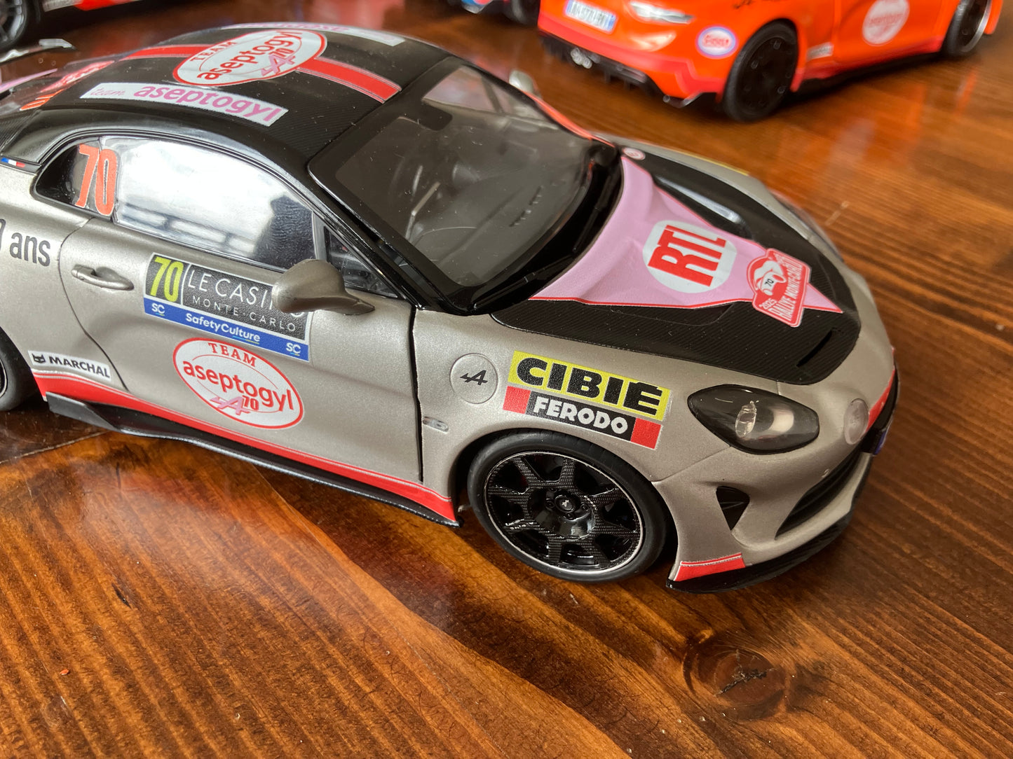 SOLIDO 1/18e - Alpine A110 Radicale 2025 "Grise" - Team Aseptogyl - Exemplaire unique