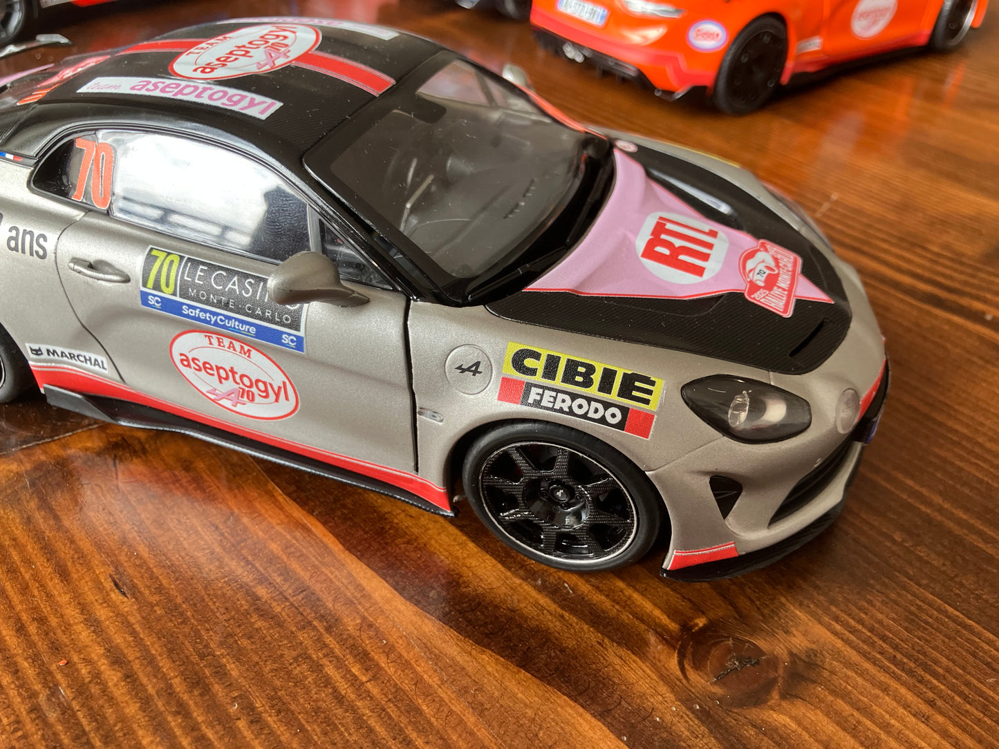 SOLIDO 1/18e - Alpine A110 Radicale 2025 "Grise" - Team Aseptogyl - Exemplaire unique