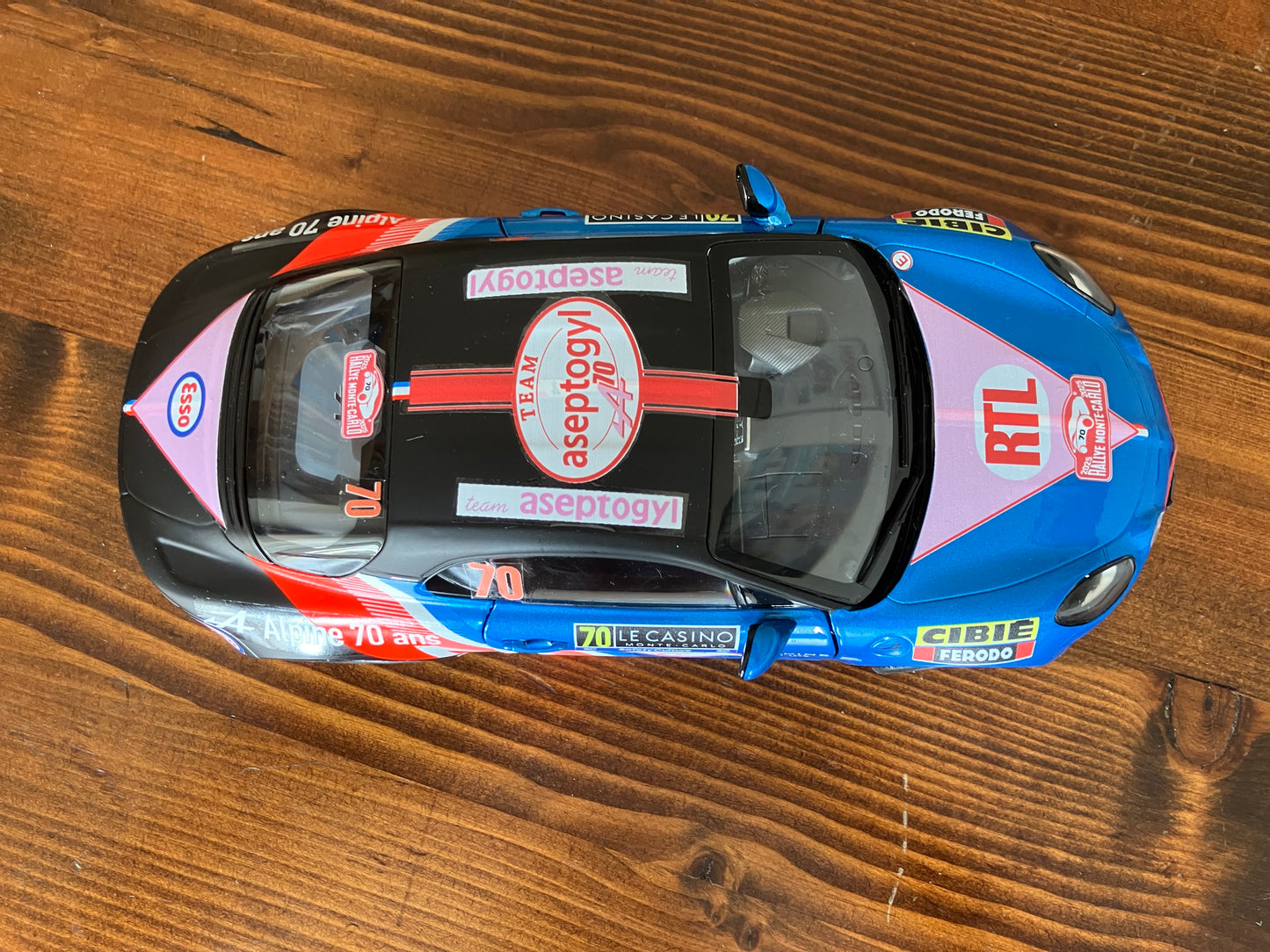 SOLIDO 1/18e - Alpine A110 Trackside - Team Aseptogyl - Exemplaire unique
