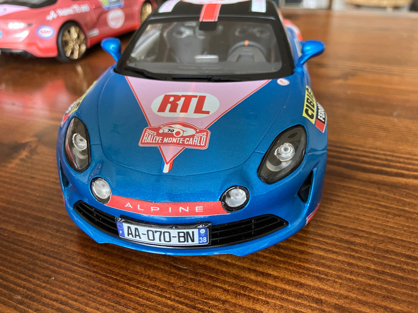 SOLIDO 1/18e - Alpine A110 Trackside - Team Aseptogyl - Exemplaire unique