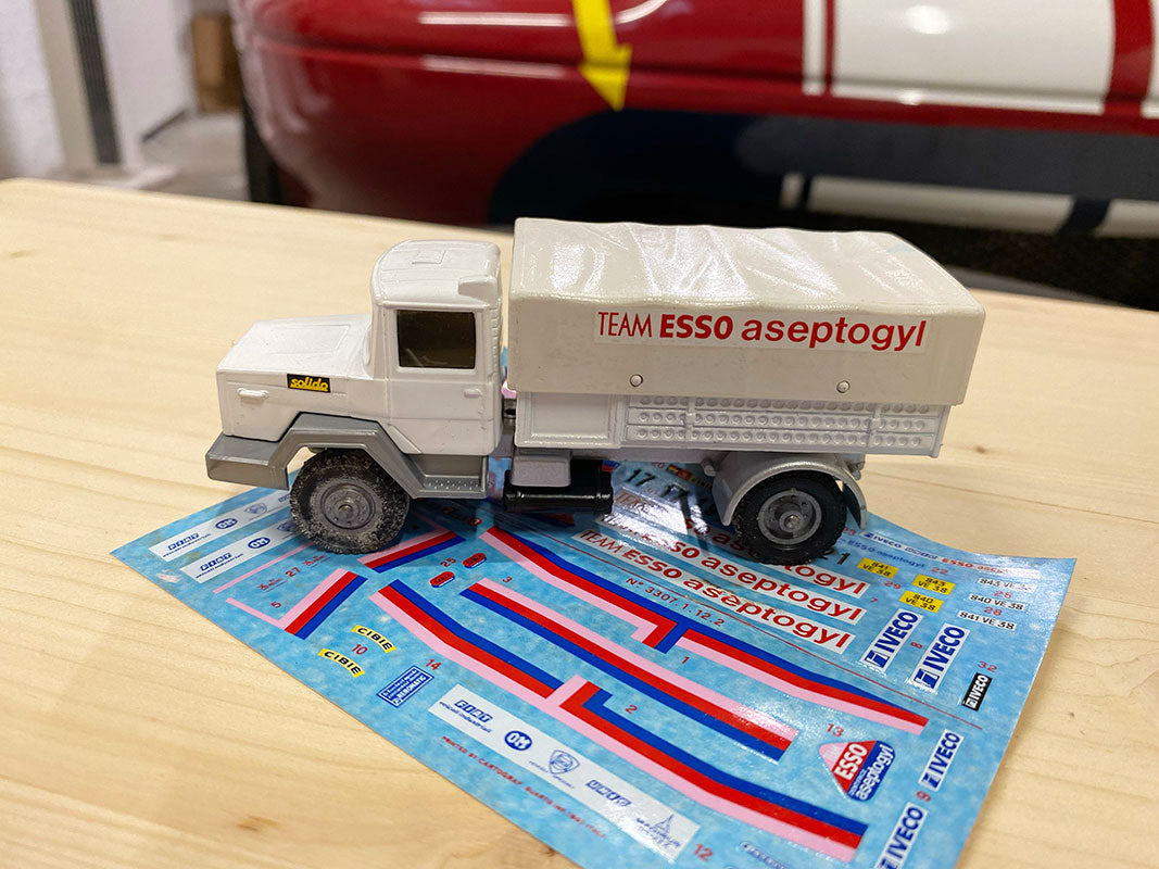 IVECO Aseptogyl truck 1/43 - Rally 5/5 TransAfrica 1980 - Signed by Bob Neyret