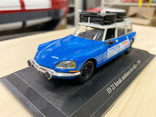 Citroën DS Break 1/43e Citroën Compétition - collection Bob Neyret - Signé par Bob Neyret