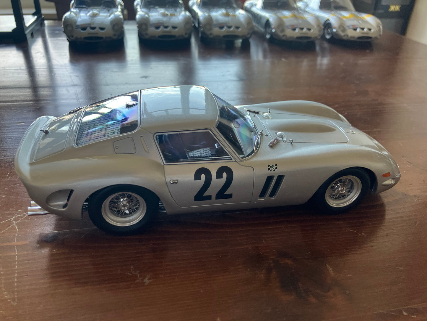 FERRARI 250 GTO 1966 1000 KM DE PARIS "22" - NEYRET/TERRAMORSI 1/18e