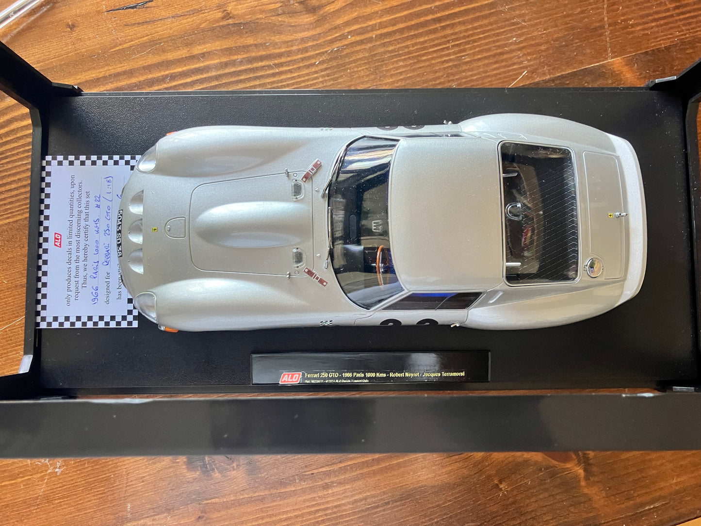 FERRARI 250 GTO 1966 1000 KM DE PARIS "22" - NEYRET/TERRAMORSI 1/18e