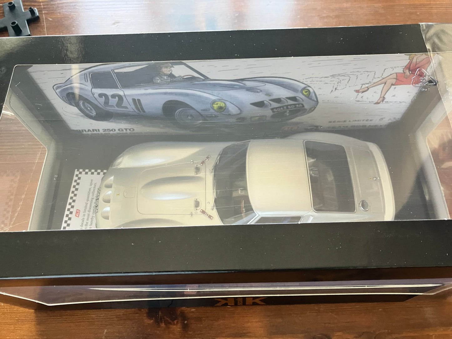 FERRARI 250 GTO 1966 1000 KM DE PARIS "22" - NEYRET/TERRAMORSI 1/18e