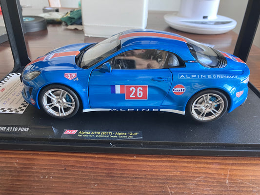 ALPINE 1/18e PURE - SOLIDO - Gulf -série limitée 4 exemplaires